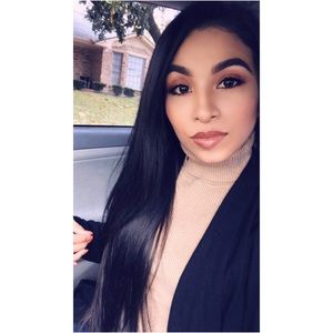 Meet your Posher, Gina